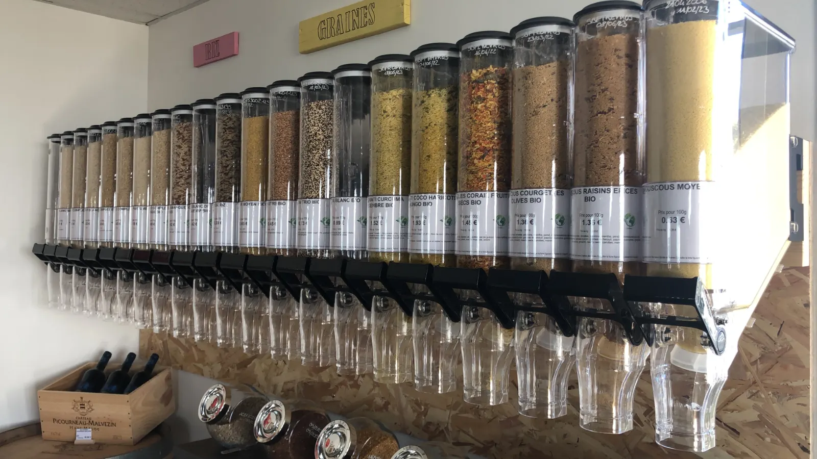 un large choix de pâtes, riz, légumineuses et graines