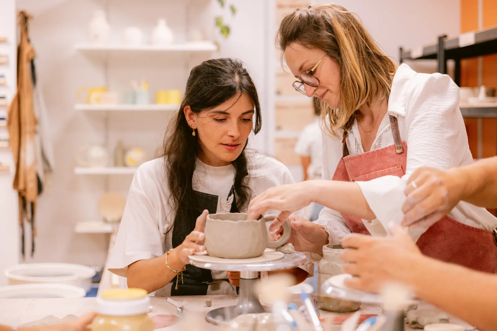 atelier de poterie modelage